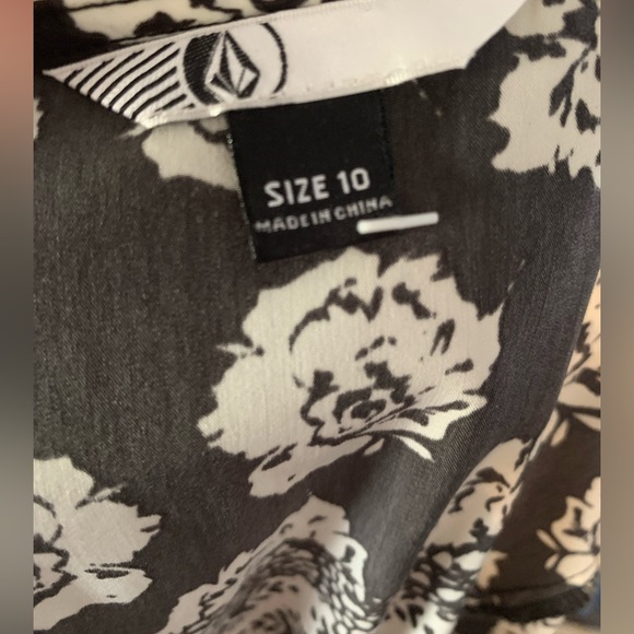 Volcom mini dress corset lace up back - Picture 7 of 9